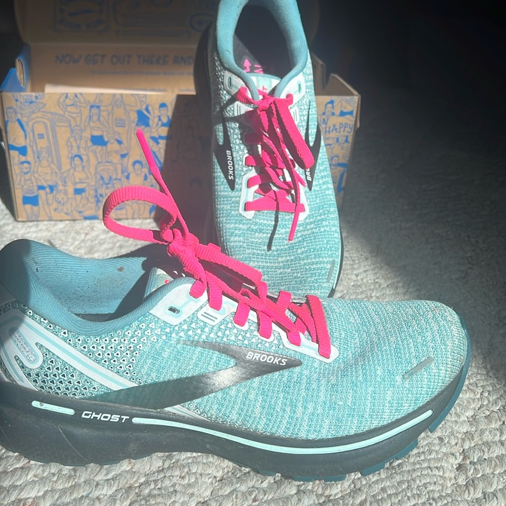 Brooks Ghost 14 - Women’s Size 7.5 - Medium/B Teal Running Shoe